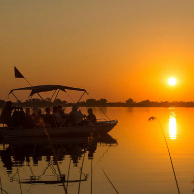 Tailor made safaris -Okavango Delta boat cruise